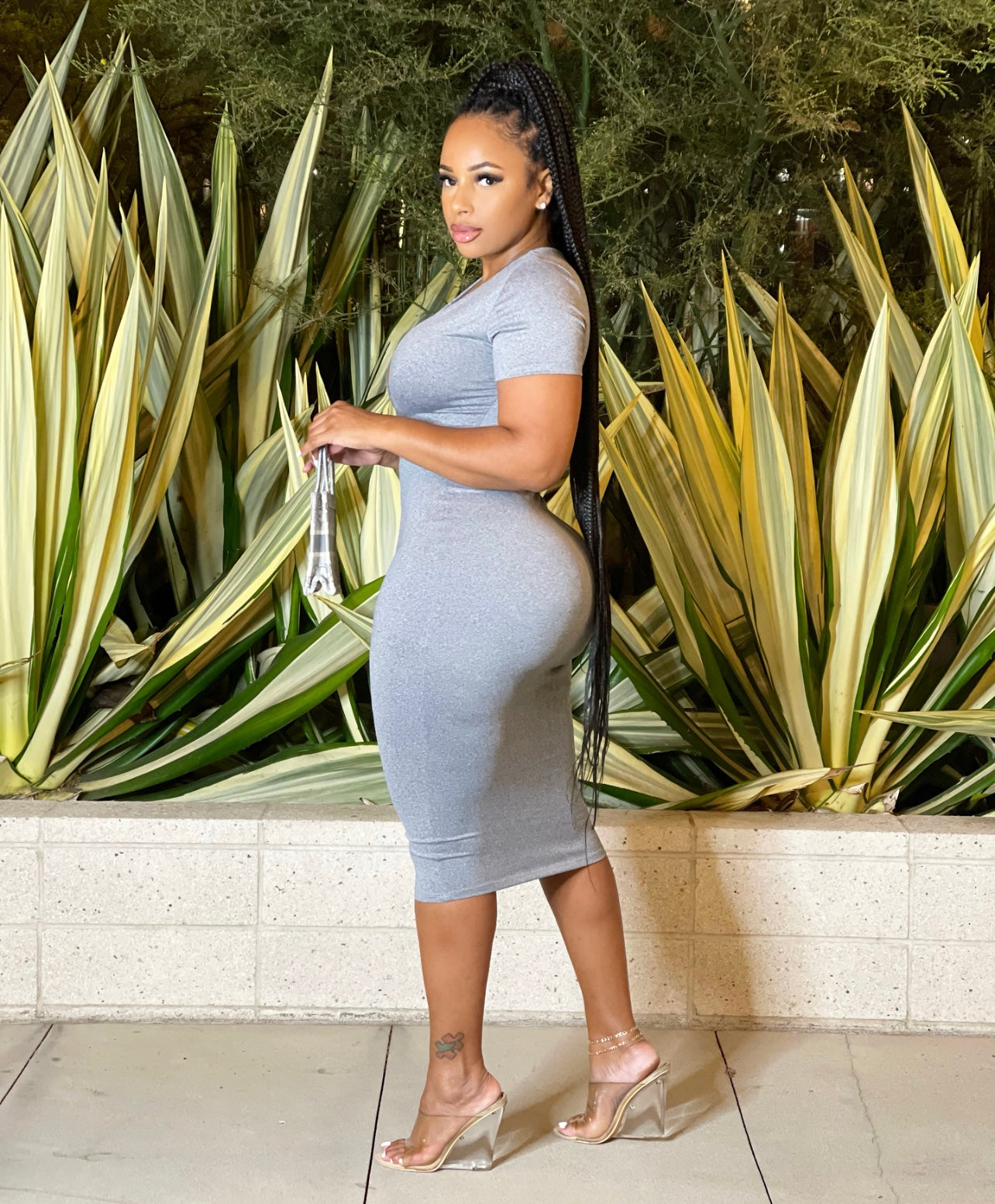 The Perfect Body Hugging T-Shirt Midi